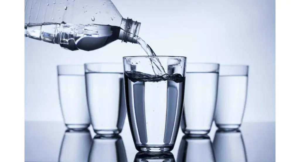 Meluruskan Kesalahpahaman Seputar Konsumsi Air Setiap Hari